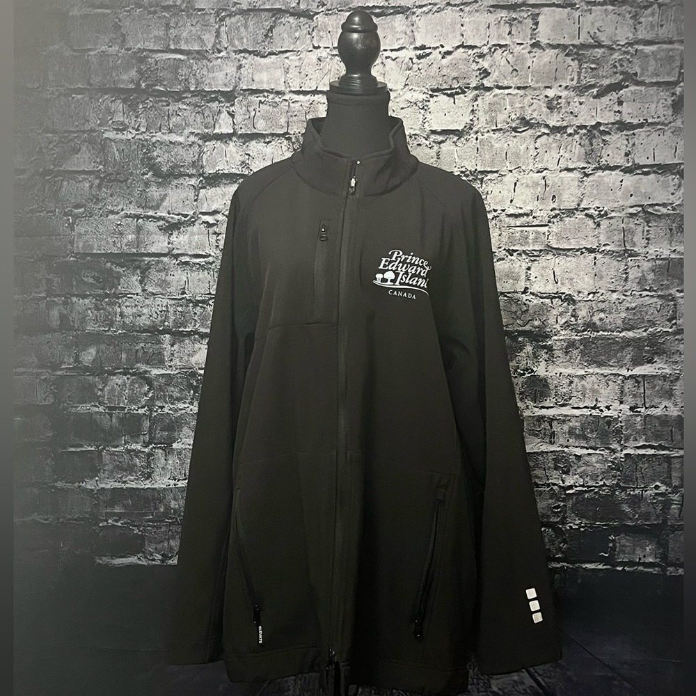Elevate Jacket